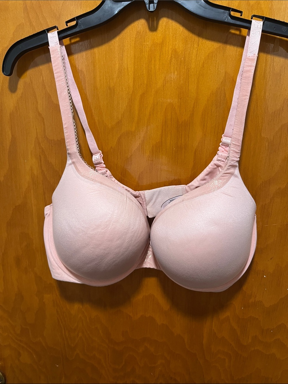 Victoria's Secret Light Pink Padded T-Shirt Bra